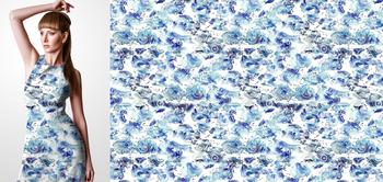 33092 Materiał ze wzorem abstrakcyjna kompozycja elementów roślinnych i pociągnięć pędzla w odcieniach niebieskiego